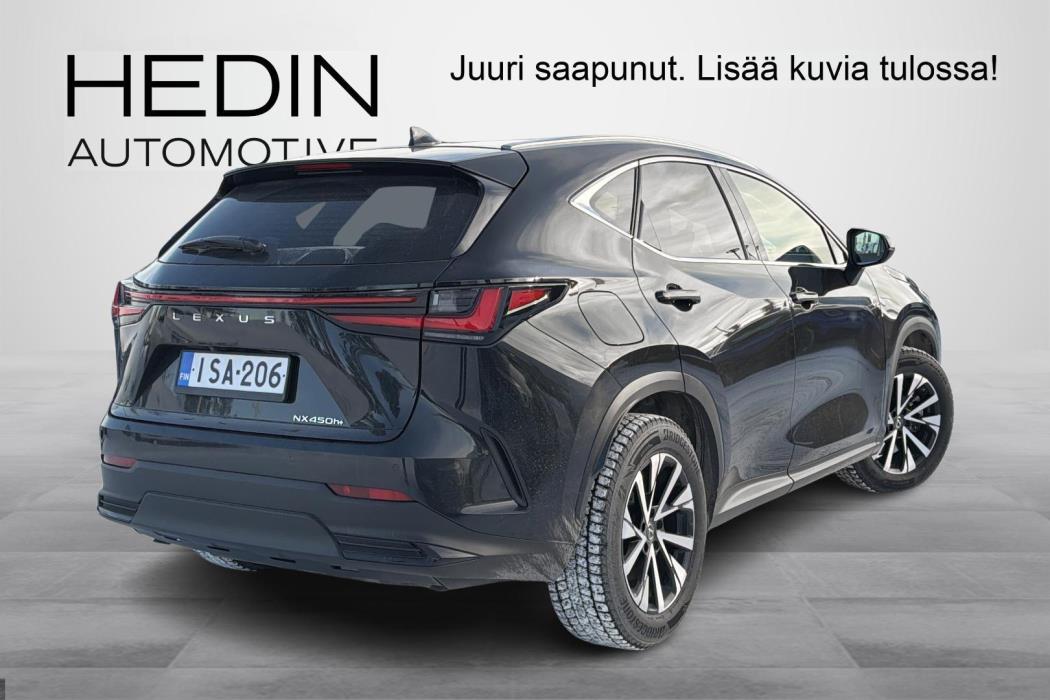 Lexus NX 2024