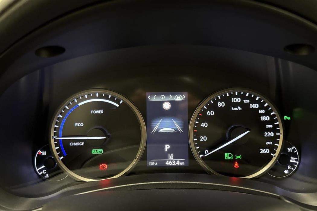 Lexus NX 2021