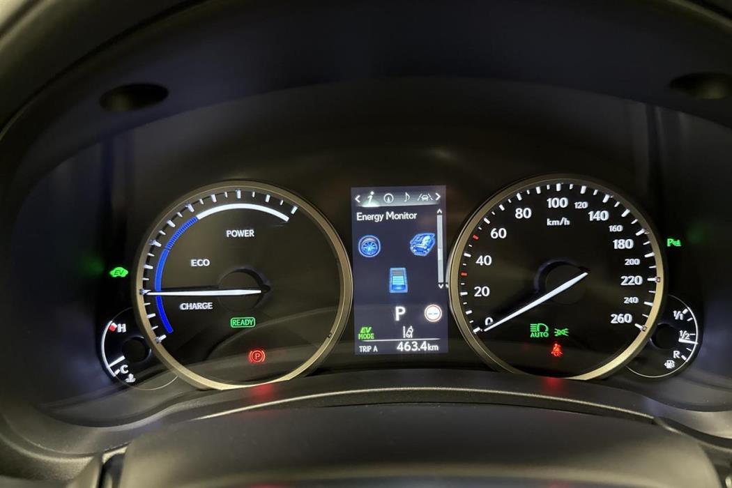 Lexus NX 2021