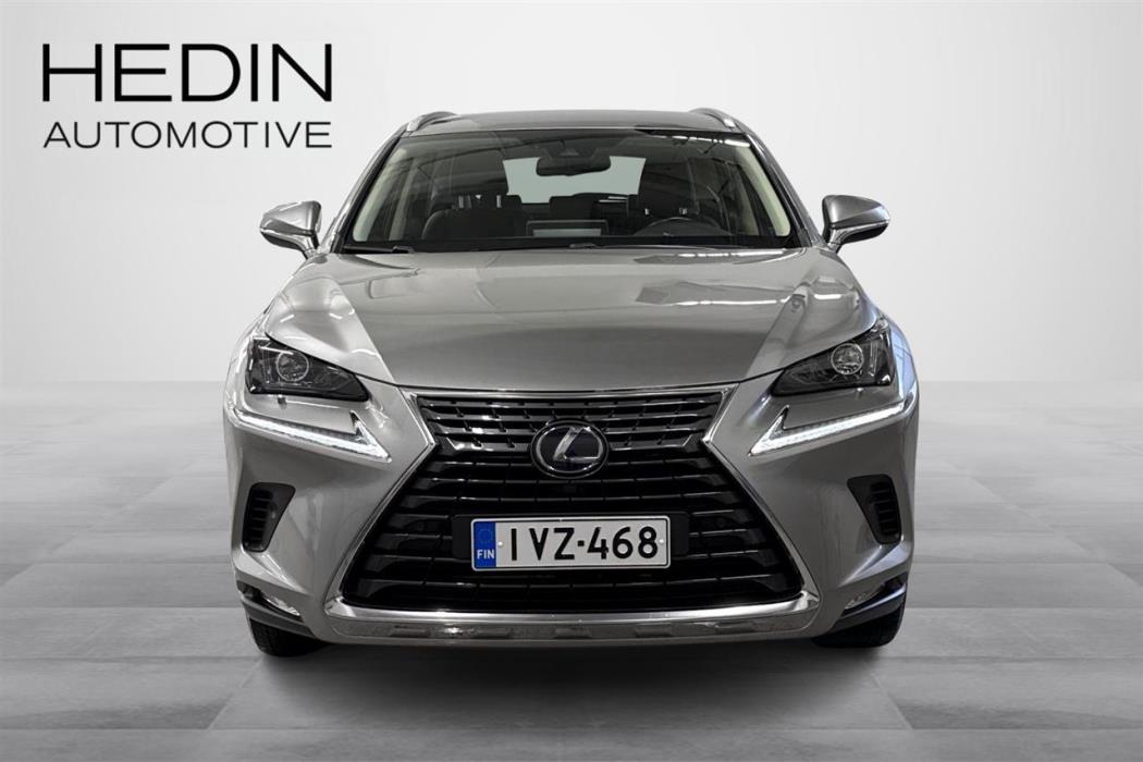 Lexus NX 2021