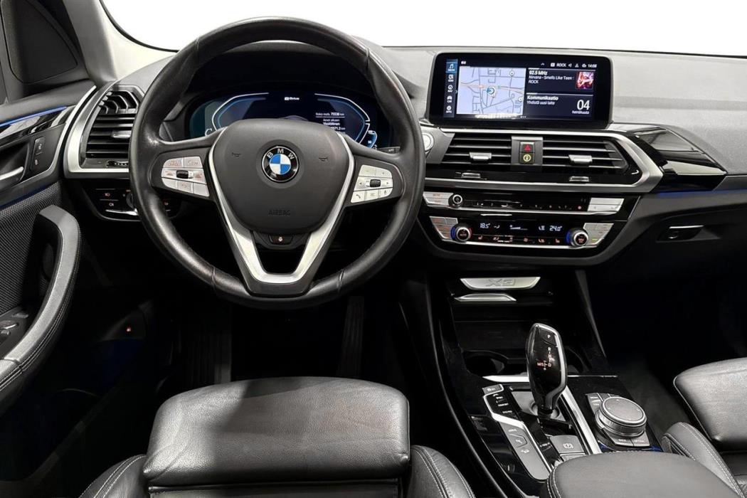 BMW X3 2021