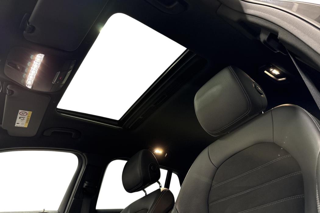 Mercedes-Benz EQC 2021