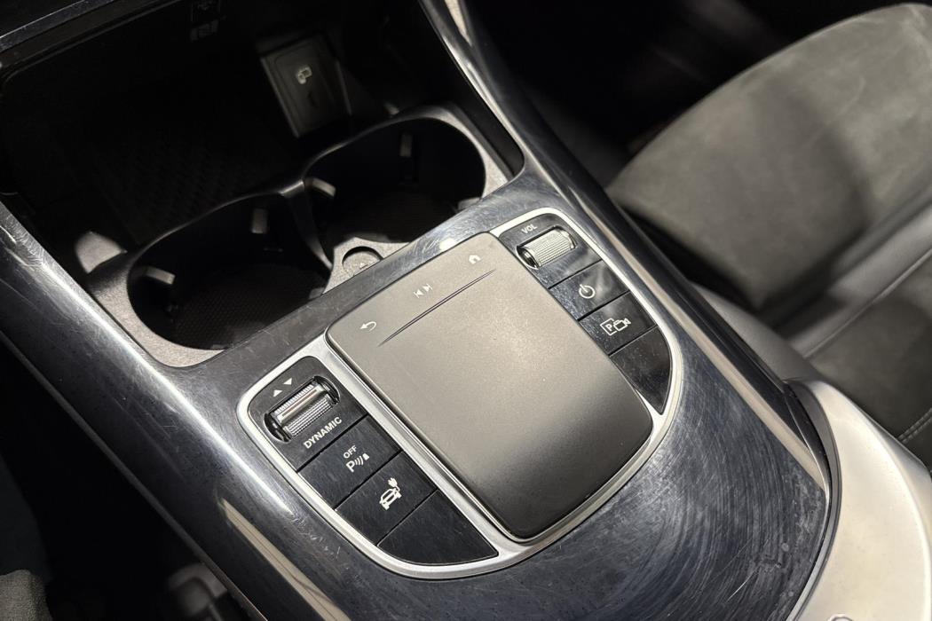 Mercedes-Benz EQC 2021