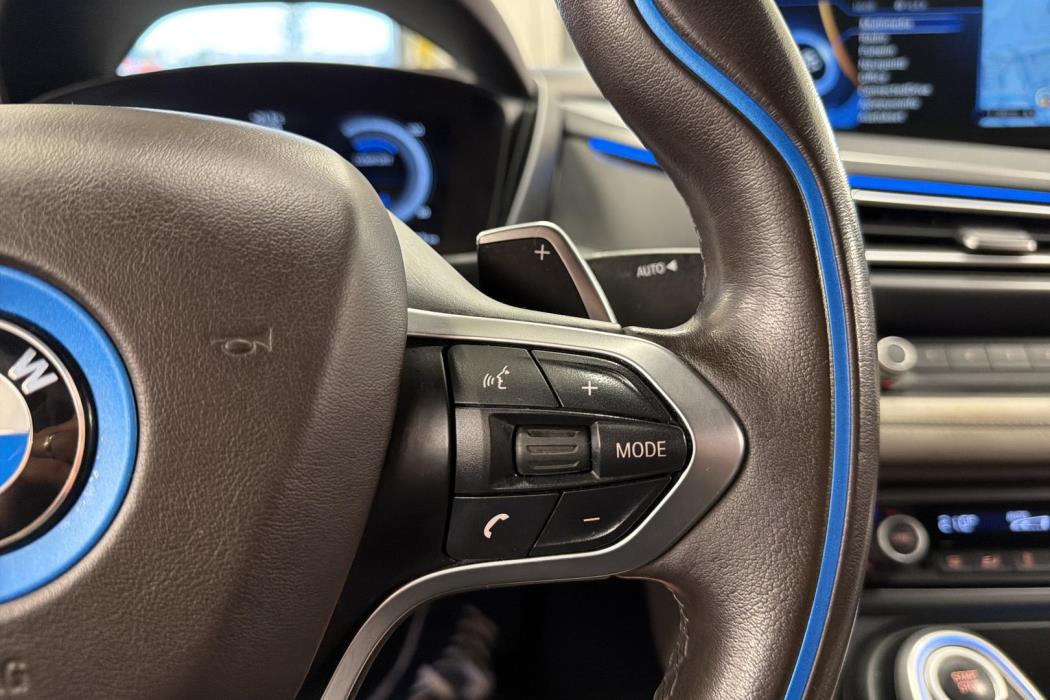 BMW i8 2017