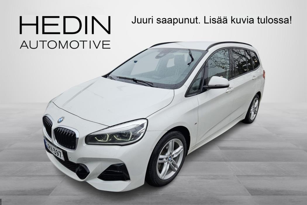 BMW 218 2023