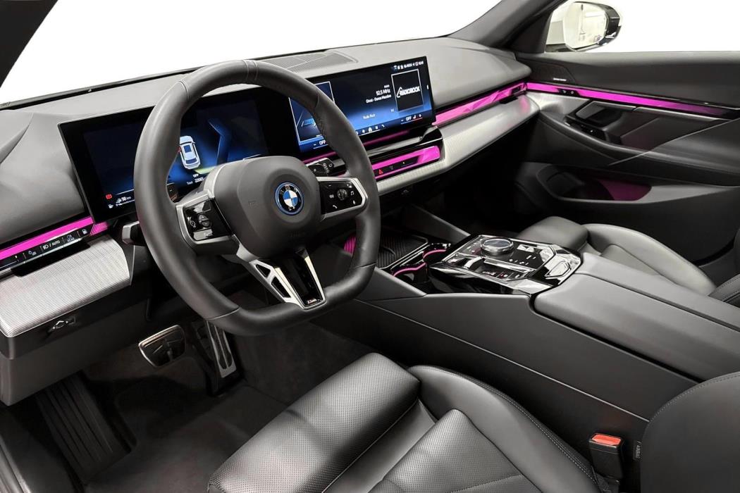BMW 530 2025