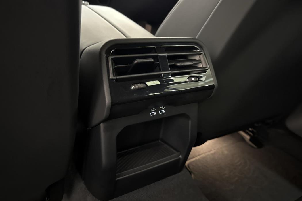 BMW 530 2025