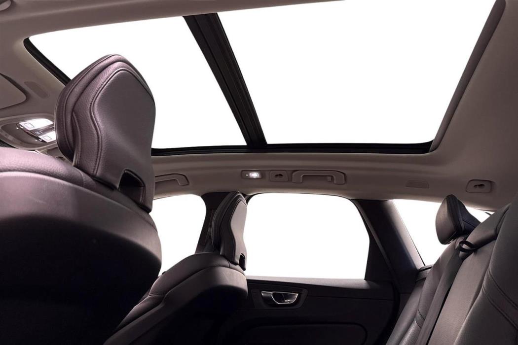 Volvo XC60 2022