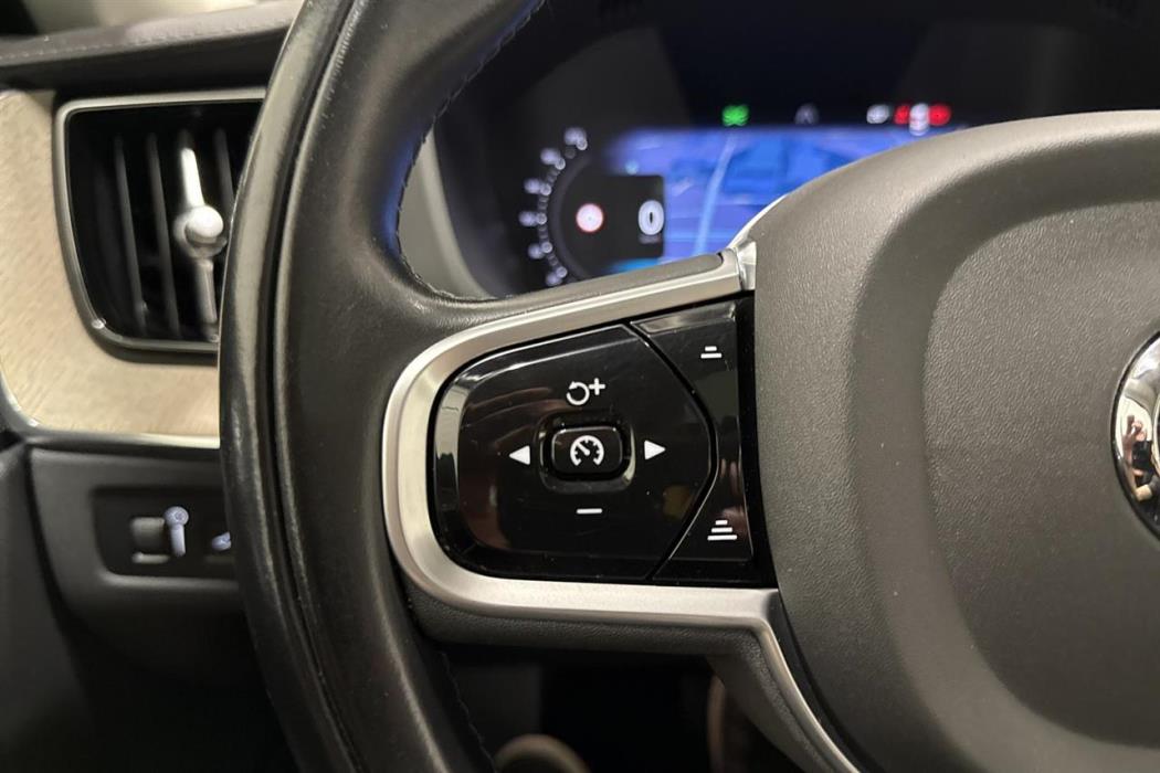 Volvo XC60 2022