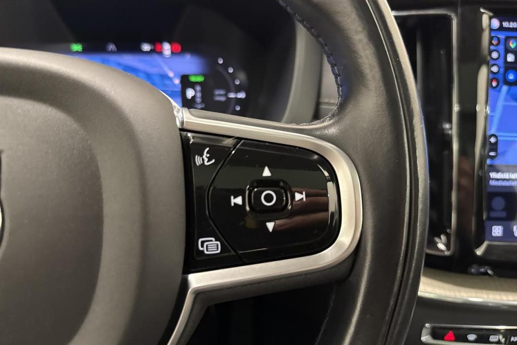 Volvo XC60 2022
