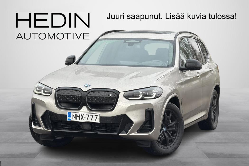 BMW iX3 2023
