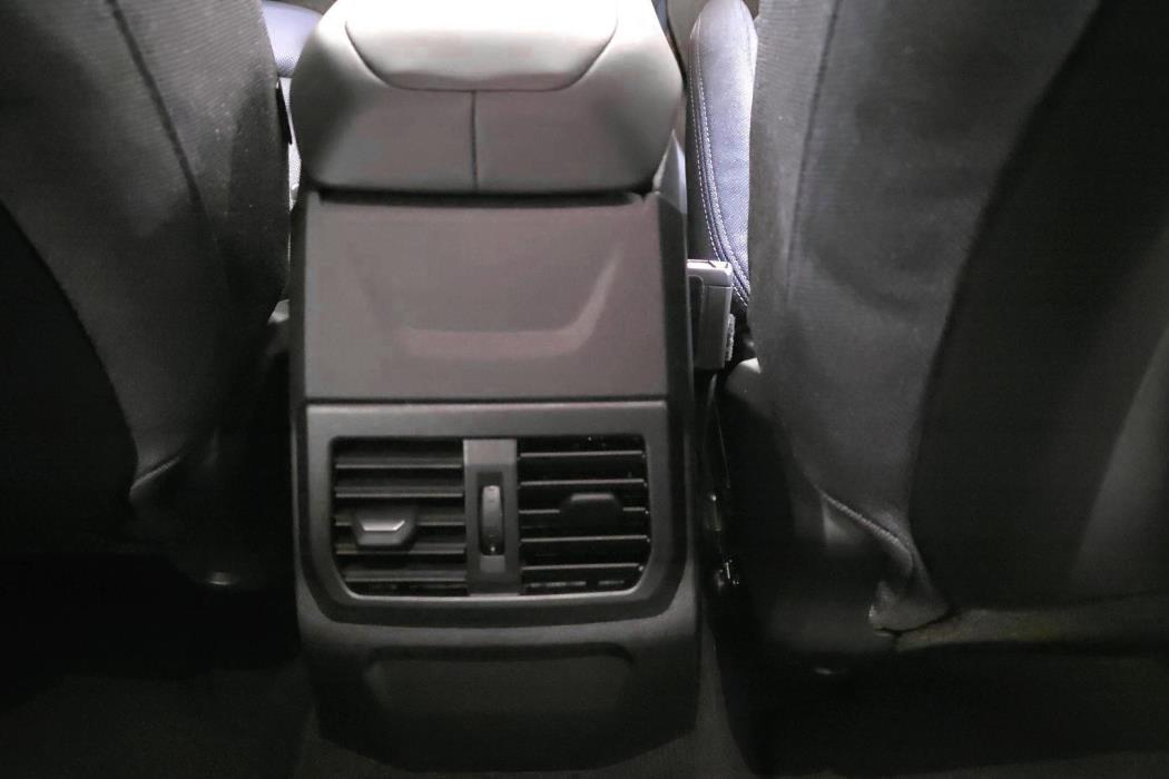 BMW 120 2026