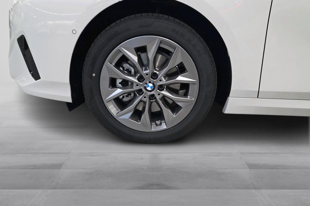 BMW 120 2026