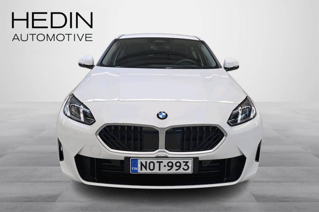 BMW 120 2026