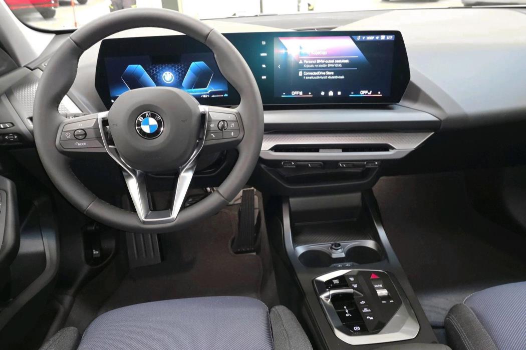 BMW 120 2026