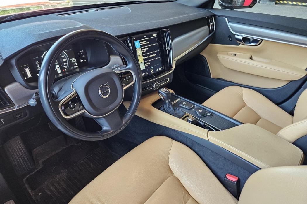 Volvo V90 2017
