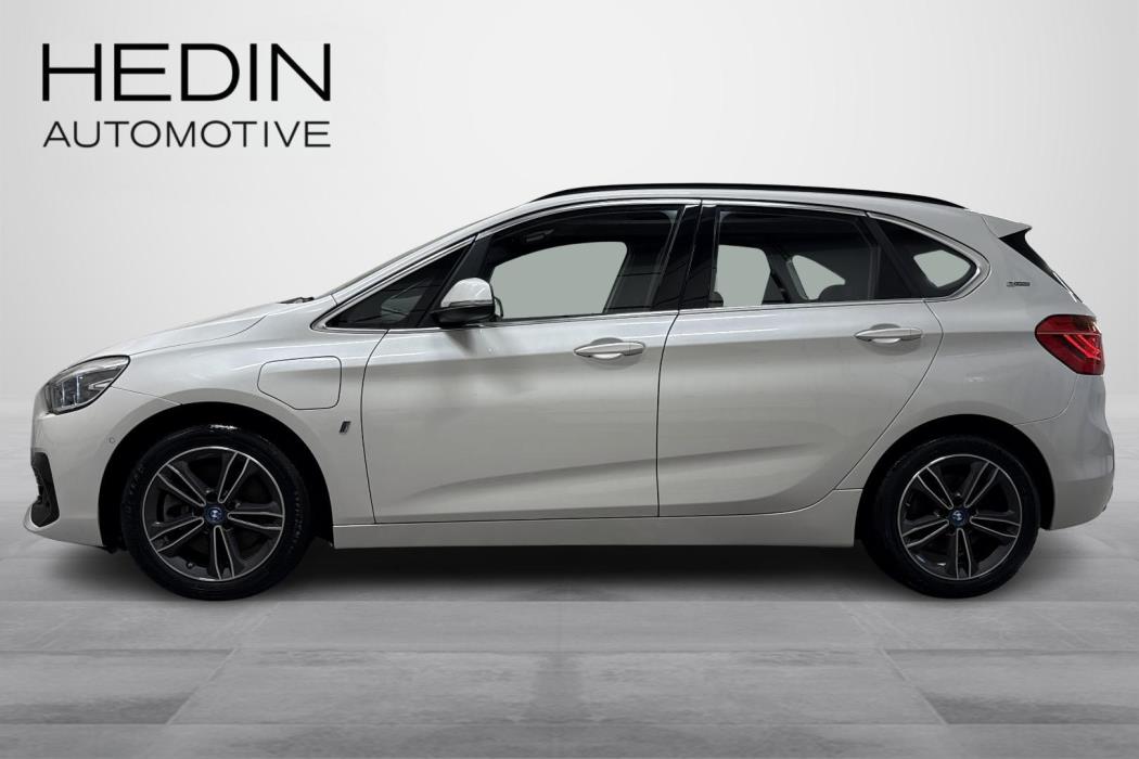 BMW 225 2019