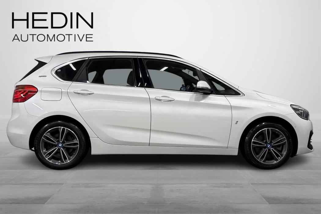 BMW 225 2019