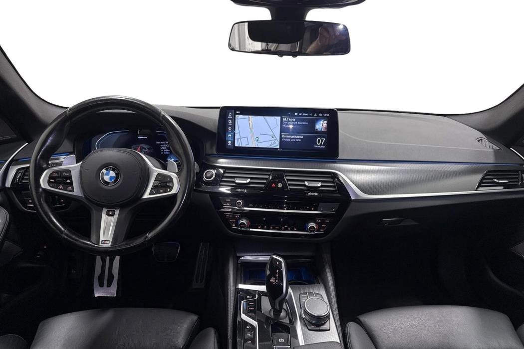BMW 530 2021