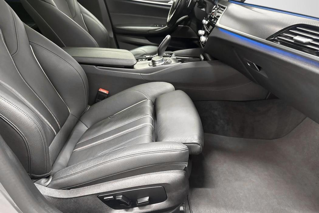 BMW 530 2021