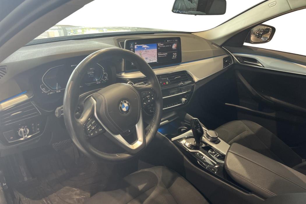 BMW 530 2021