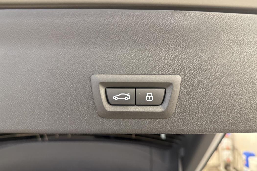 BMW iX3 2026