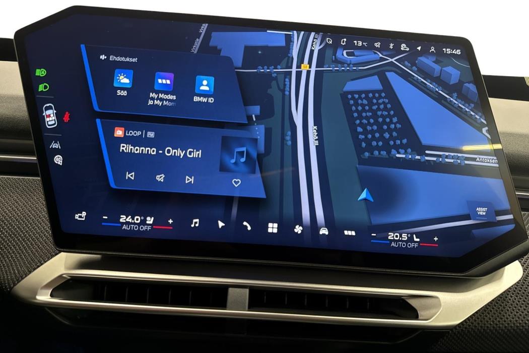 BMW iX3 2026