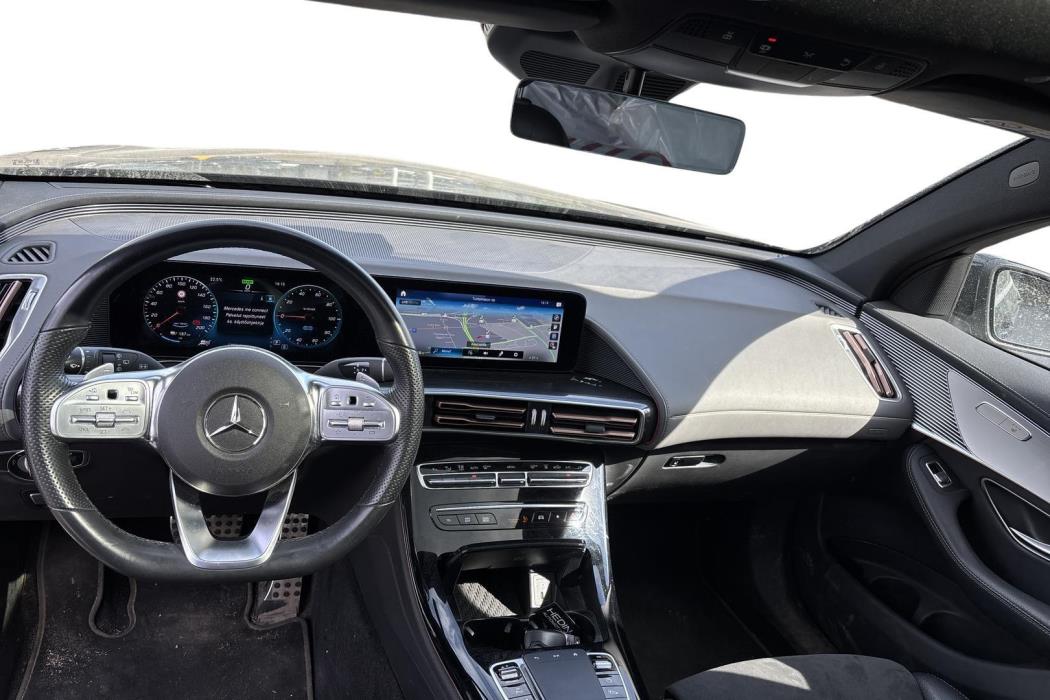 Mercedes-Benz EQC 2021