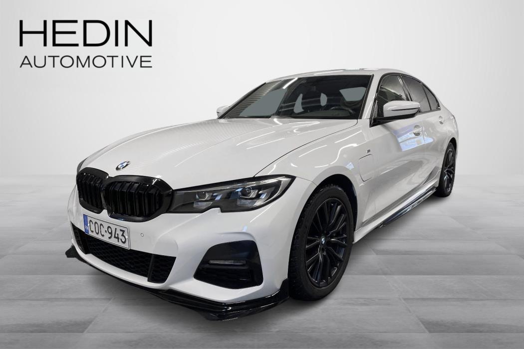 BMW 330 2019