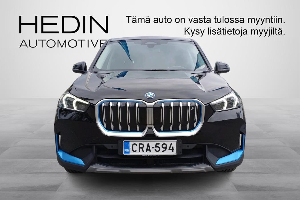 BMW iX1 2023