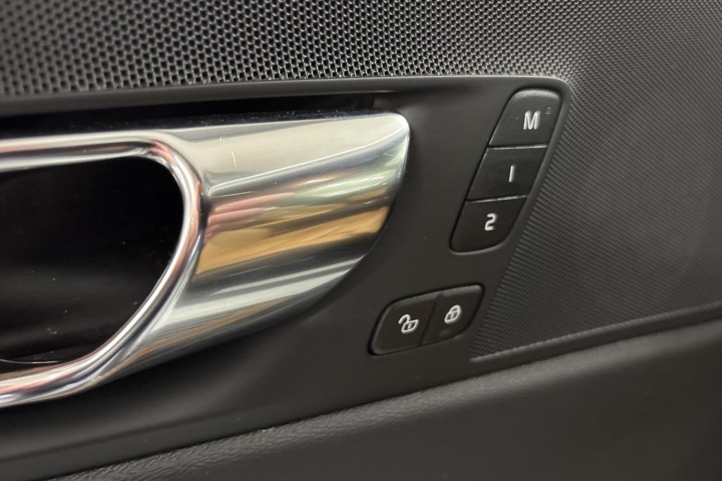 Volvo XC60 2020
