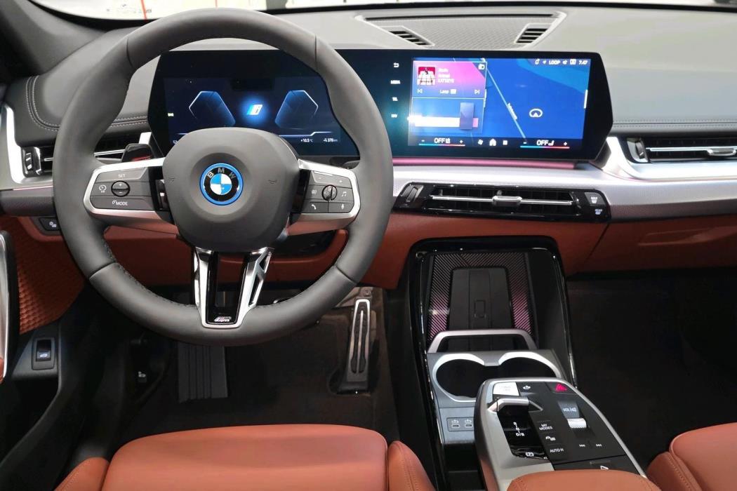 BMW iX1 2026