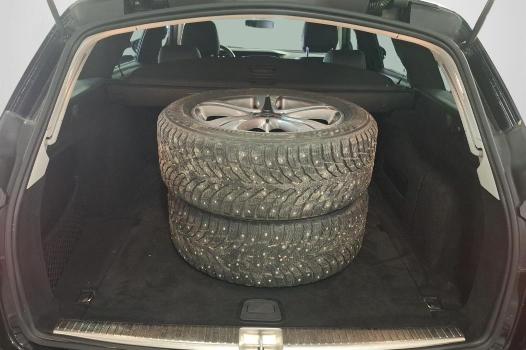 MERCEDES-BENZ E 2018