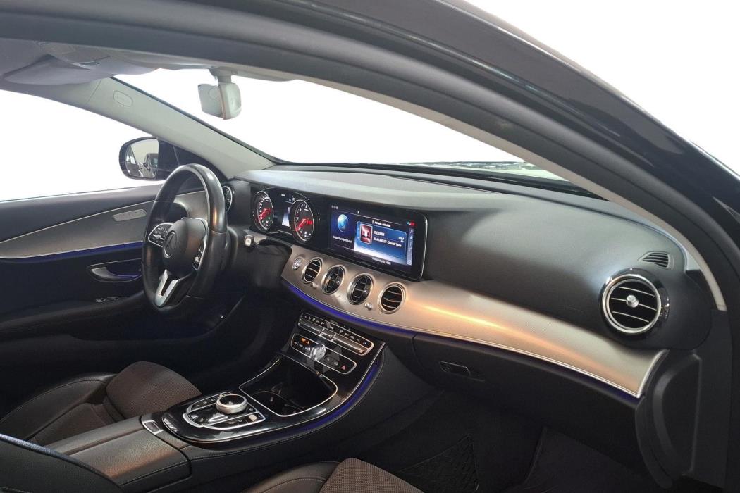 MERCEDES-BENZ E 2018