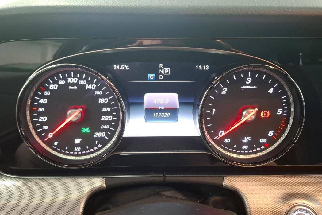 MERCEDES-BENZ E 2018