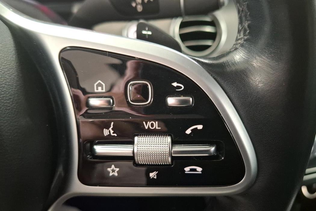 MERCEDES-BENZ E 2018