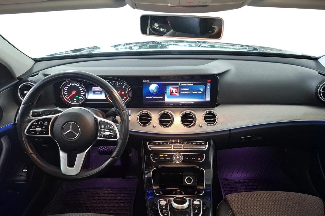 MERCEDES-BENZ E 2018