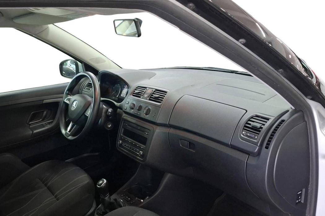 SKODA FABIA 2014