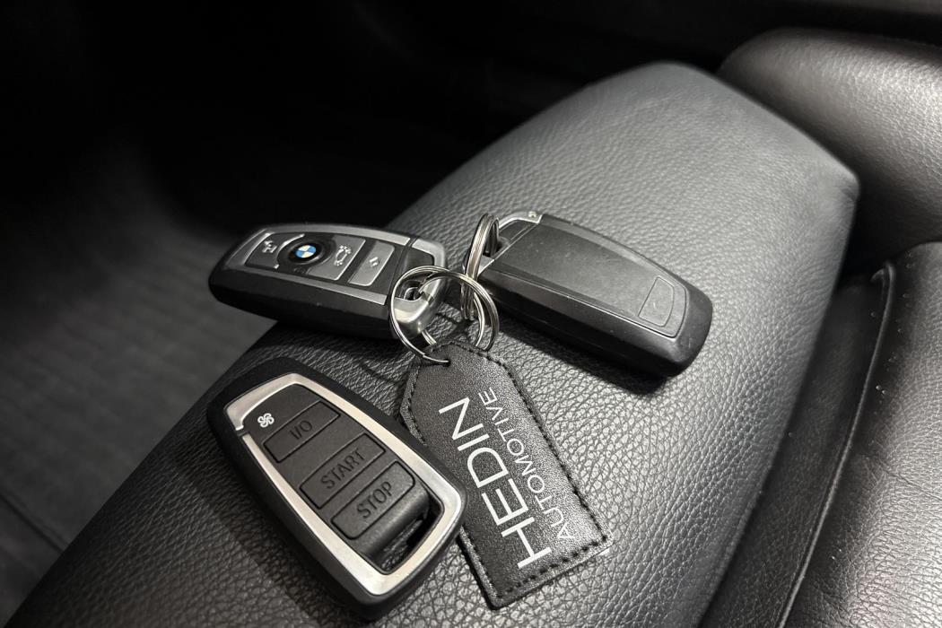 BMW 740 2015