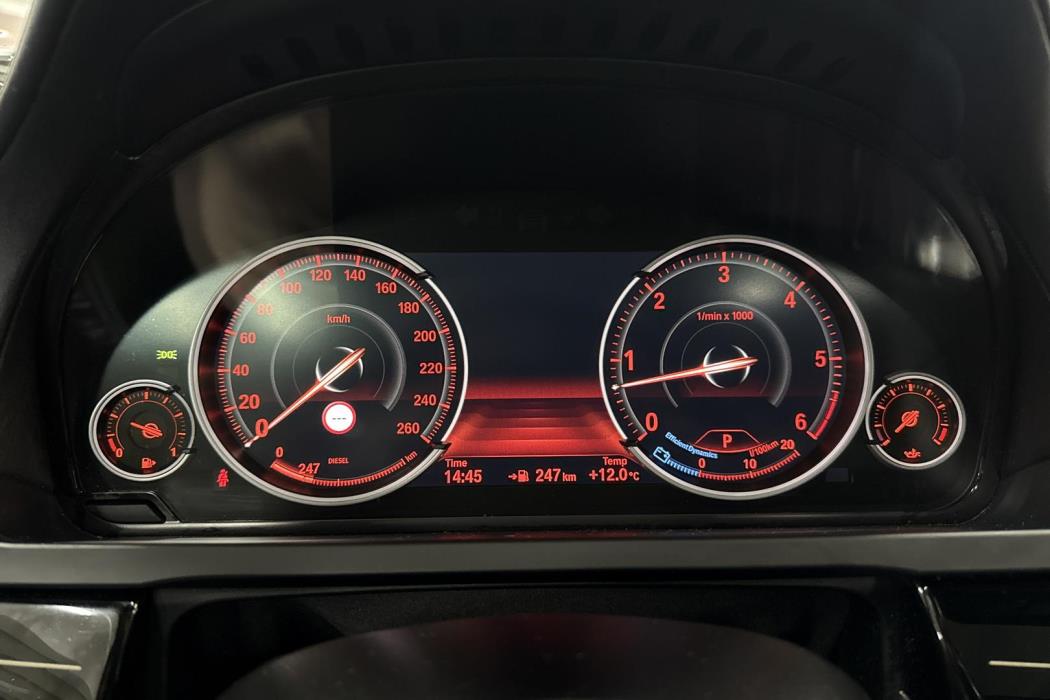 BMW 740 2015