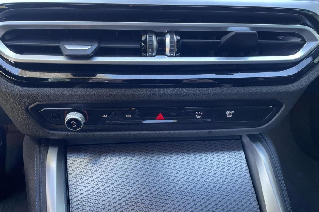 BMW i4 2023