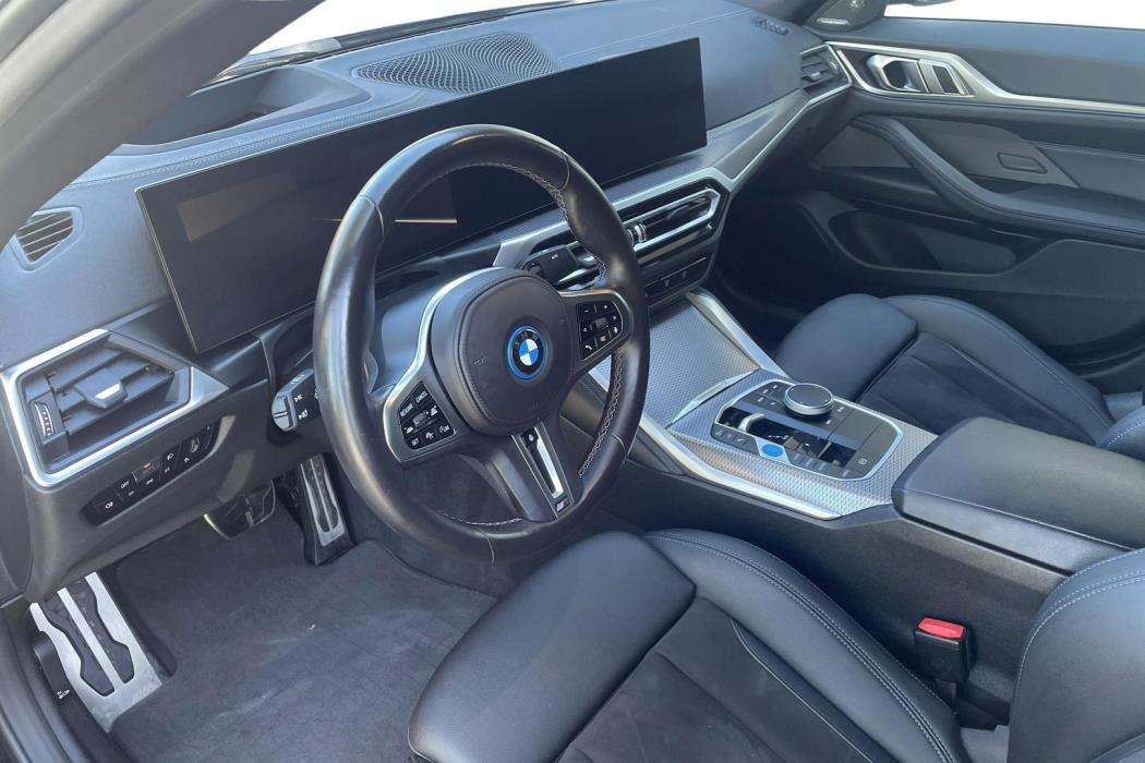 BMW i4 2023
