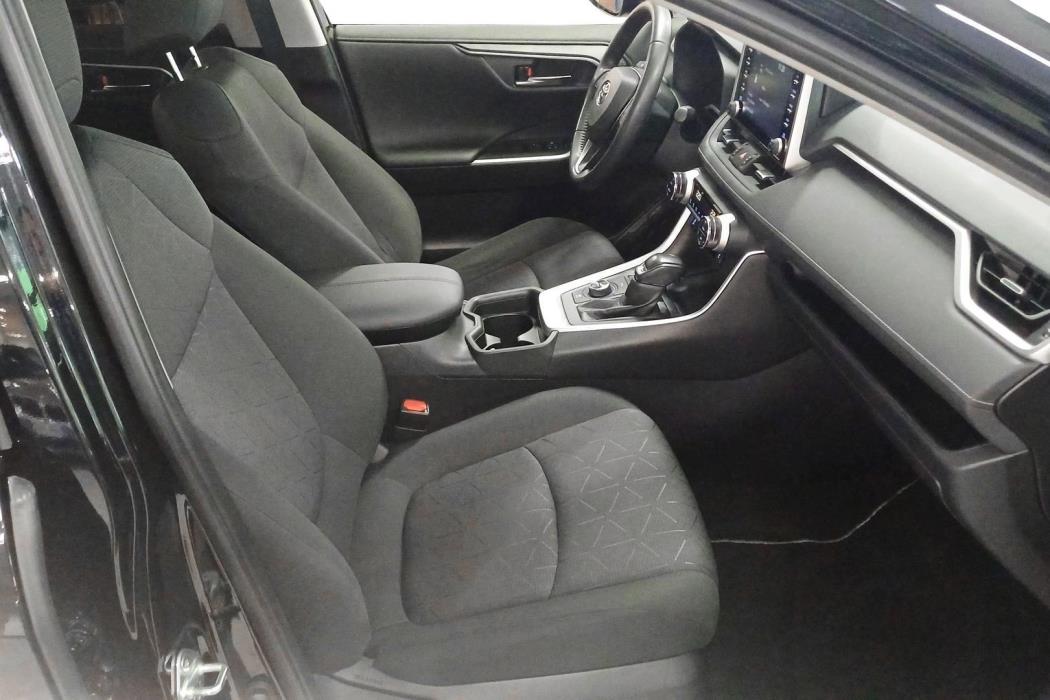 TOYOTA RAV4 2021
