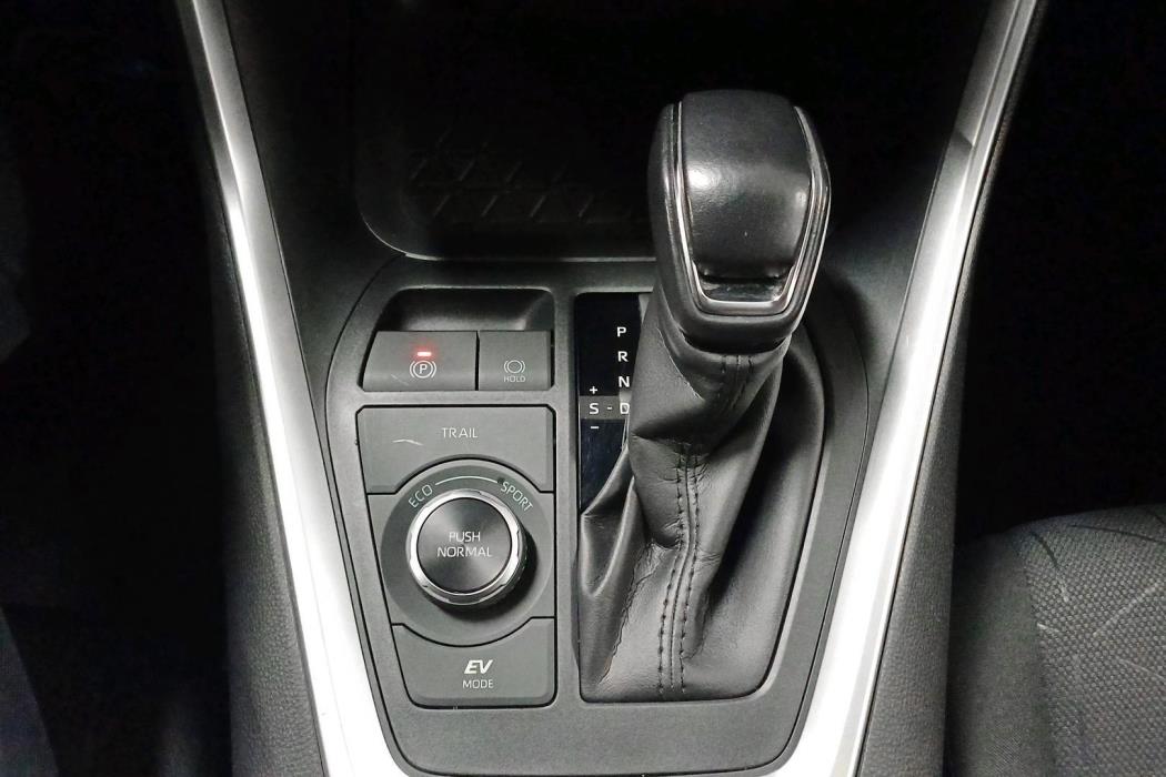 TOYOTA RAV4 2021