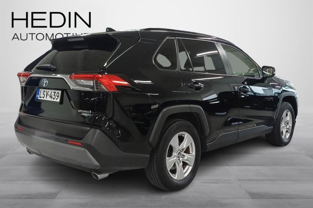 TOYOTA RAV4 2021