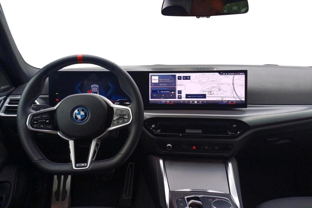 BMW i4 2025