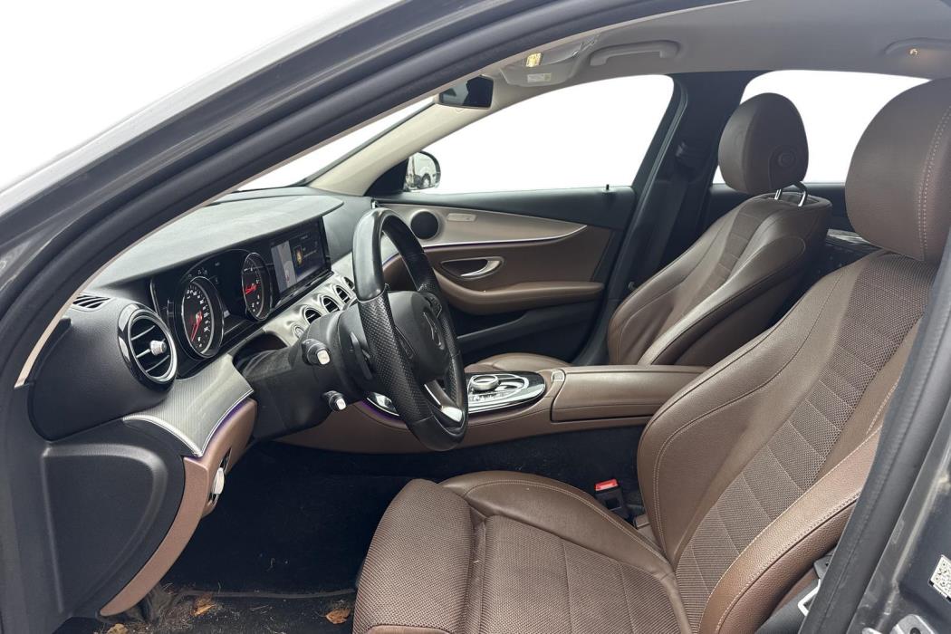 MERCEDES-BENZ E 2018