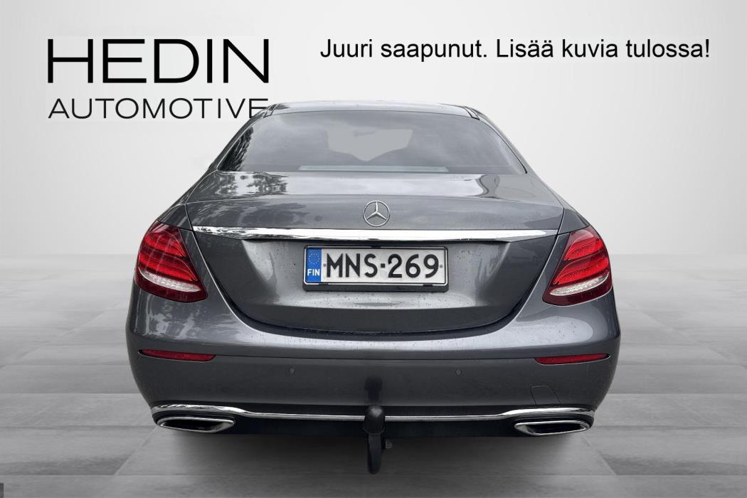MERCEDES-BENZ E 2018