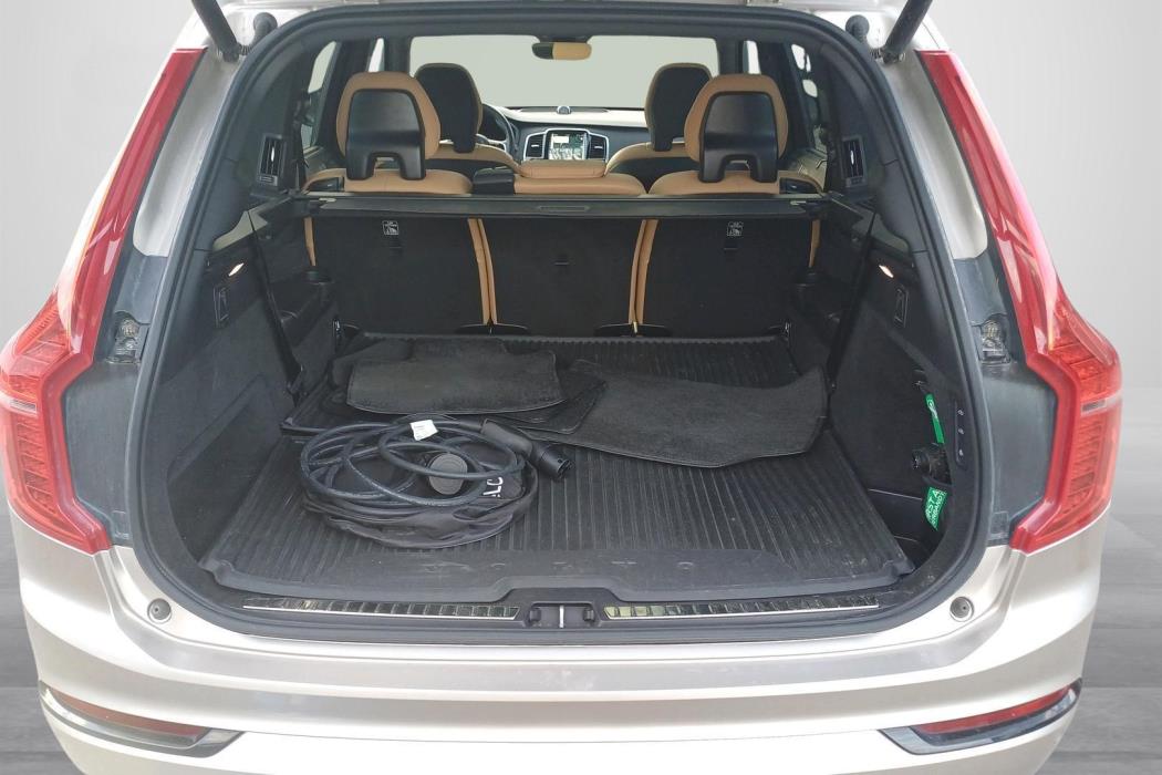 VOLVO XC90 2025