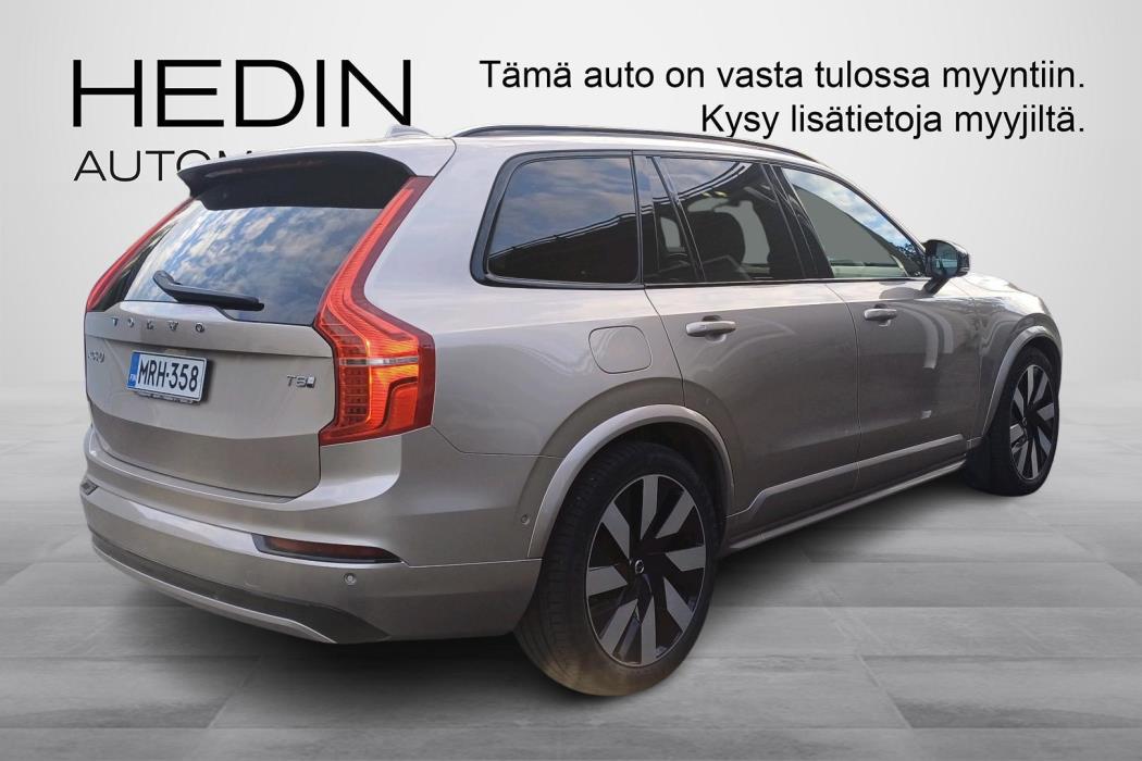 VOLVO XC90 2025